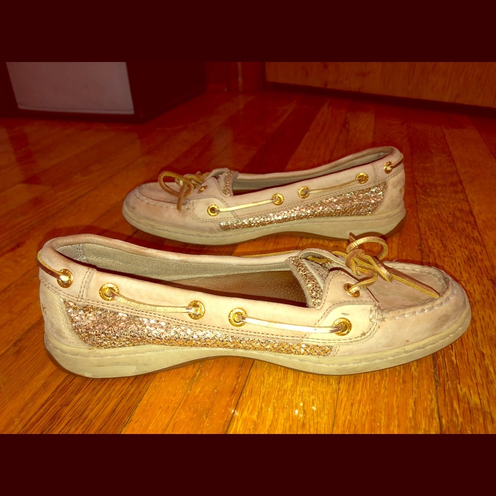Sperry Topsider boat shoes with sparkly sides